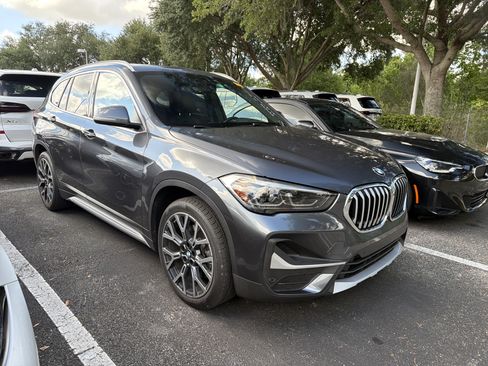 Used 2022 BMW X1 sDrive28i w/ Convenience Package FWD image 1