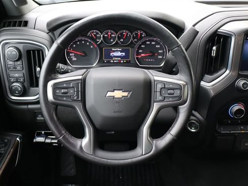 Used 2021 Chevrolet Silverado 1500 LT AWD/4WD image 18