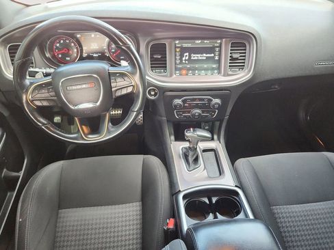Used 2019 Dodge Charger Scat Pack RWD image 10