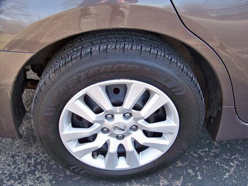 Used 2013 Nissan Altima 2.5 S image 15