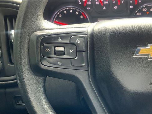Used 2022 Chevrolet Silverado 1500 Custom image 18