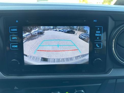 Used 2019 Toyota Tacoma TRD Off-Road w/ Exterior Package AWD/4WD image 12