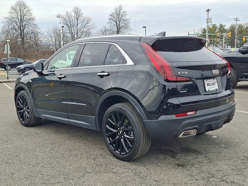 Used 2023 Cadillac XT4 Luxury w/ Cold Weather Package image 22