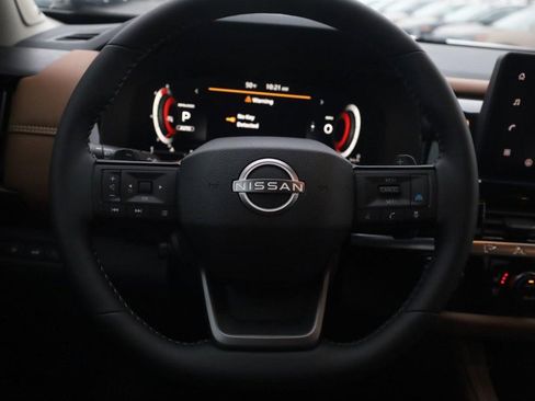 New 2026 Nissan Pathfinder Platinum w/ Cargo Package image 8