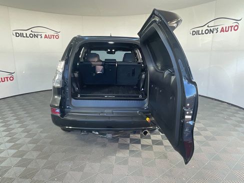 Used 2023 Lexus GX 460 Premium w/ Premium Package image 6