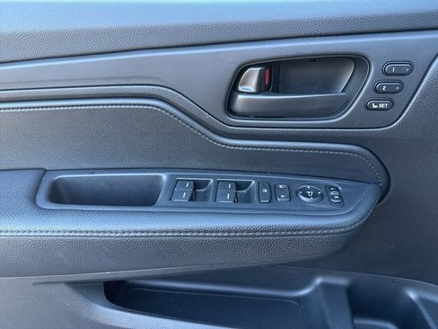 Used 2024 Honda Odyssey EX-L image 15