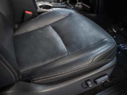 Used 2019 Toyota 4Runner Limited AWD/4WD image 34