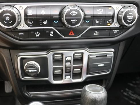 Used 2021 Jeep Wrangler Unlimited Sport w/ Sun And Sound Package AWD/4WD image 24