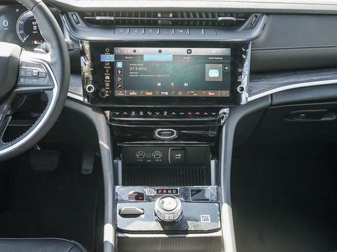 New 2026 Jeep Grand Cherokee L Limited image 14