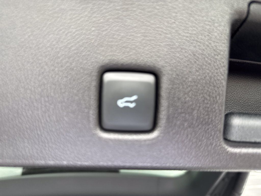 Used 2026 Ford Escape ST-Line Select w/ Equipment Group 401A AWD/4WD image 44