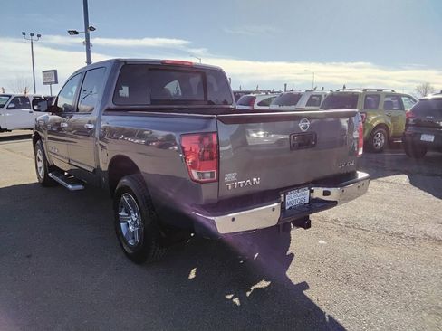 Used 2013 Nissan Titan SV w/ SV Value Truck Pkg image 7