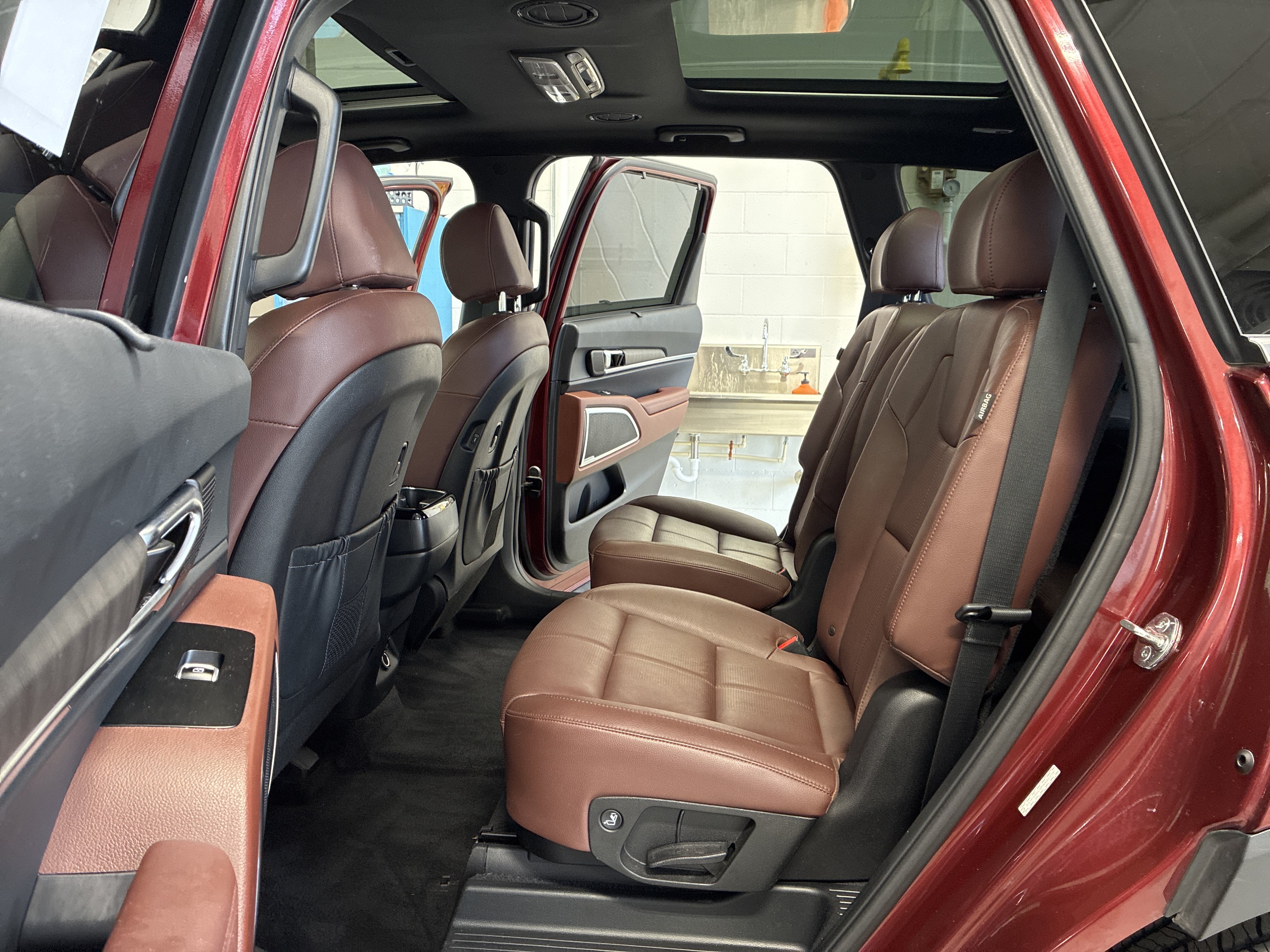 Certified 2023 Kia Telluride SX AWD/4WD image 12