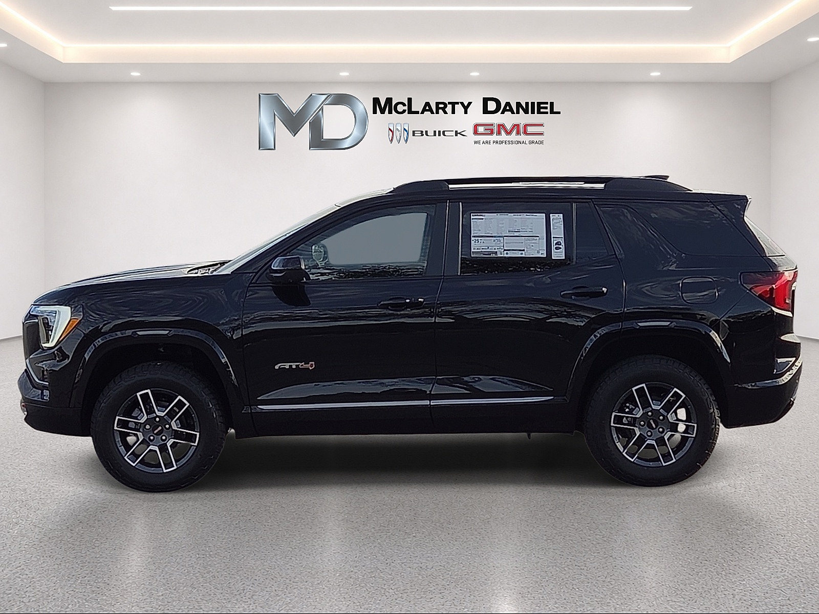 New 2027 GMC Terrain AT4 w/ Technology Package II AWD/4WD image 3