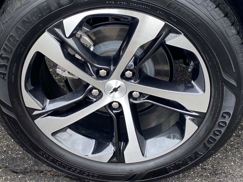 Used 2024 Chevrolet Trax RS w/ Driver Confidence Package image 22