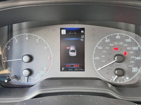 Used 2025 Toyota Corolla LE FWD image 14