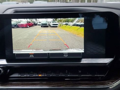 Used 2023 GMC Sierra 1500 SLE image 31