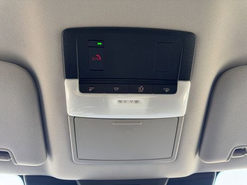 Used 2023 Nissan Pathfinder SL image 38