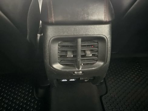 Used 2022 Jeep Cherokee Trailhawk w/ Premium Leather Package image 21