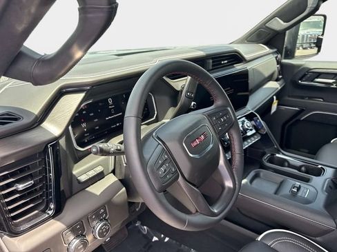 New 2026 GMC Sierra 2500 AT4X AWD/4WD image 18