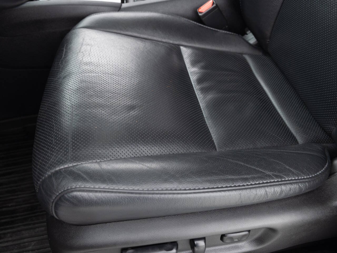 Used 2018 Honda Pilot Elite image 21