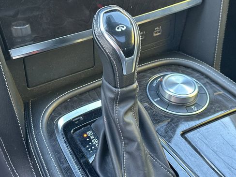 Used 2022 INFINITI QX80 Luxe image 35