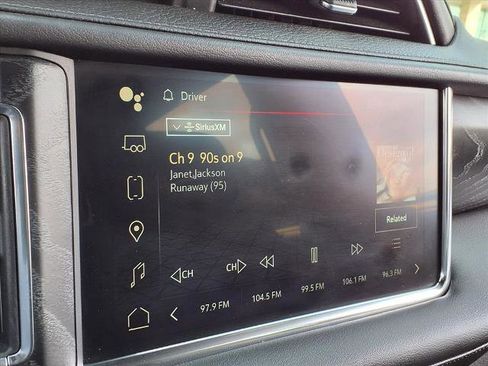 Certified 2023 GMC Yukon XL Denali image 7