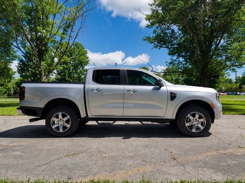 Used 2024 Ford Ranger XLT w/ Equipment Group 301A High AWD/4WD image 3