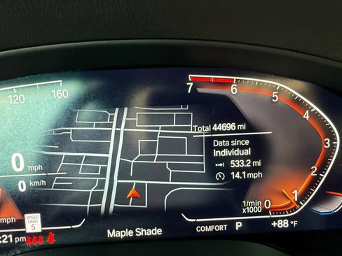 Used 2023 BMW X4 xDrive30i w/ Parking Assistance Package AWD/4WD image 14
