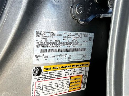 Used 2024 Ford Expedition Limited image 20