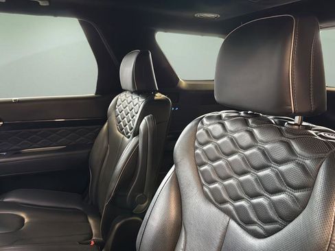 Used 2021 Hyundai Palisade Calligraphy image 15