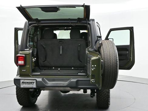 Used 2023 Jeep Wrangler Sport AWD/4WD image 41
