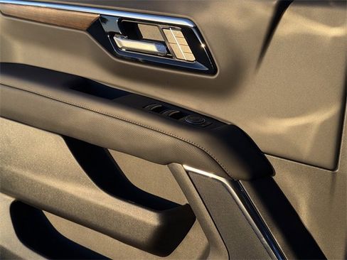 New 2026 Chevrolet Tahoe High Country image 24