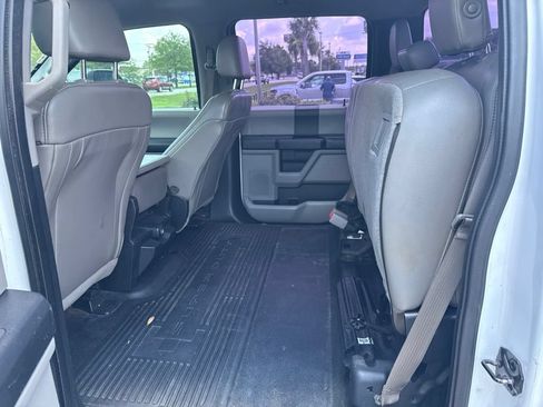Used 2017 Ford F250 XL w/ Power Equipment Group RWD image 6