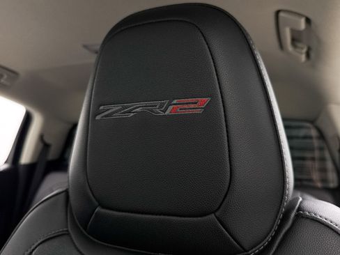 Used 2019 Chevrolet Colorado ZR2 image 3