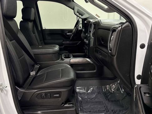 Used 2022 Chevrolet Silverado 2500 LTZ image 30