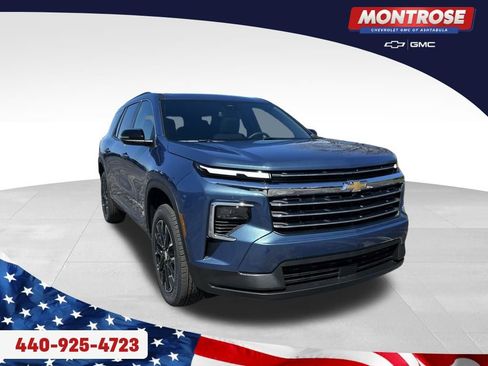 New 2026 Chevrolet Traverse LT w/ Sun and Wheel Package FWD image 6