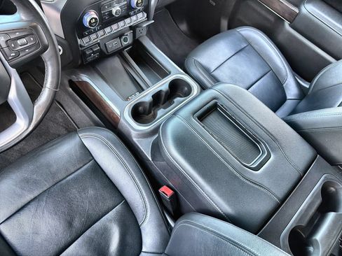 Used 2019 GMC Sierra 1500 SLT RWD image 21