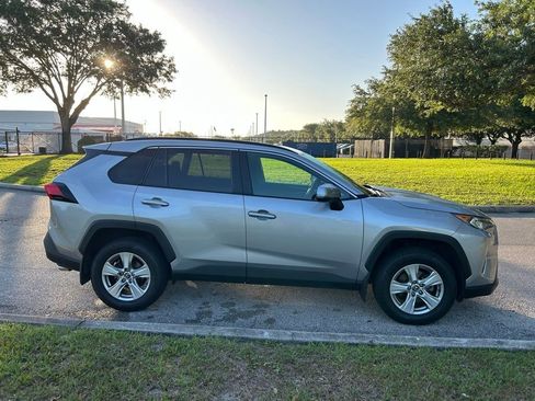 Used 2019 Toyota RAV4 XLE w/ All Weather Liner Package AWD/4WD image 7