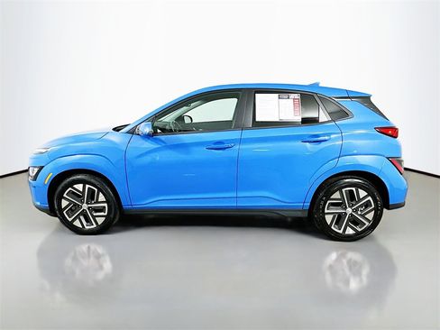 Used 2022 Hyundai Kona Limited image 5