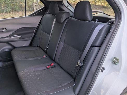 Certified 2024 Nissan Kicks SV image 25