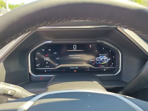 New 2025 GMC Sierra 2500 Denali w/ Denali Reserve Package image 19