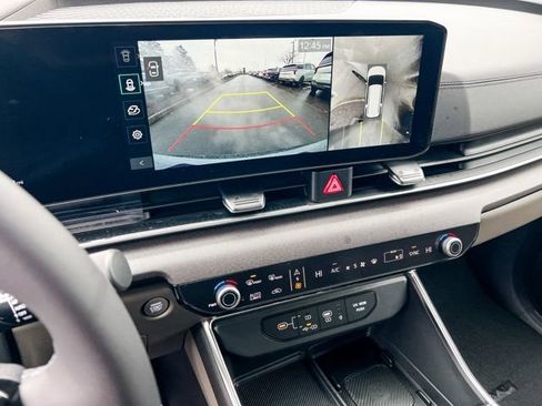 New 2026 Kia Carnival SX FWD image 25
