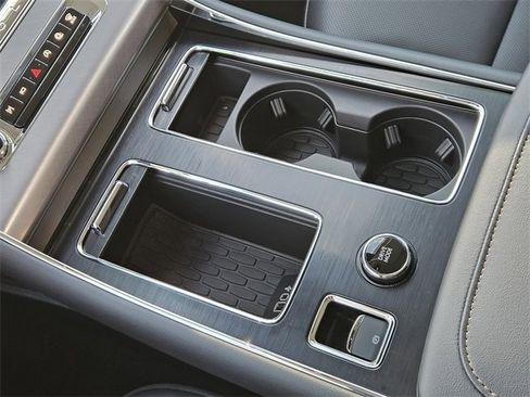 New 2026 Lincoln Aviator 2WD image 19