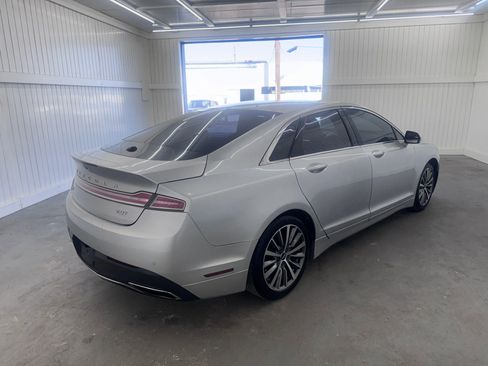 Used 2017 Lincoln MKZ Select FWD image 5