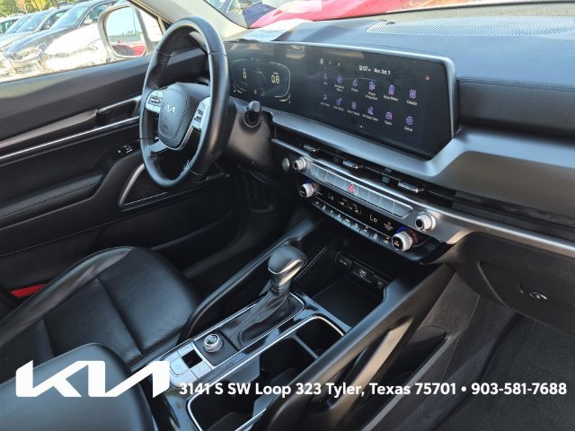 Certified 2024 Kia Telluride LX FWD image 11