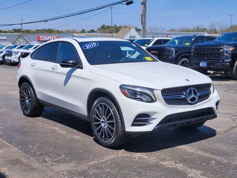 Used 2019 Mercedes-Benz GLC 300 4MATIC Coupe image 7