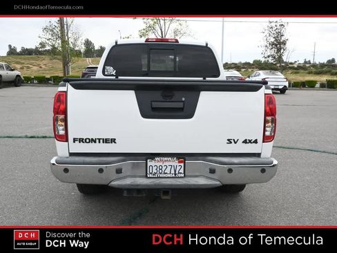 Used 2019 Nissan Frontier SV w/ Value Truck Package image 6