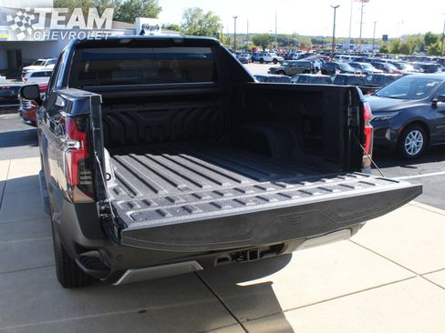 New 2026 Chevrolet Silverado EV LT image 21