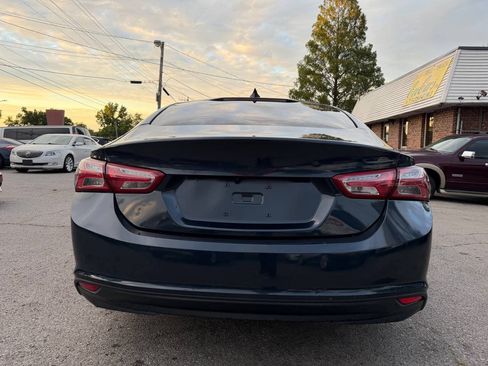 Used 2019 Chevrolet Malibu LT FWD image 8