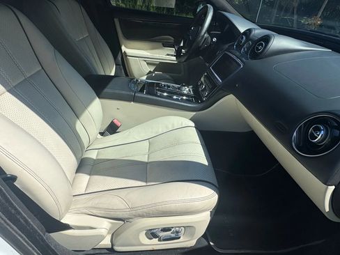 Used 2013 Jaguar XJ L Supercharged image 34